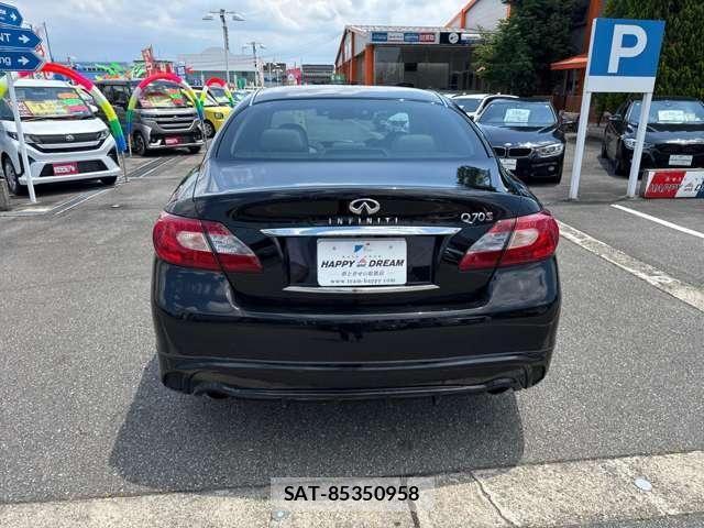 Nissan FUGA HYBRID 2010-11 8366064-7