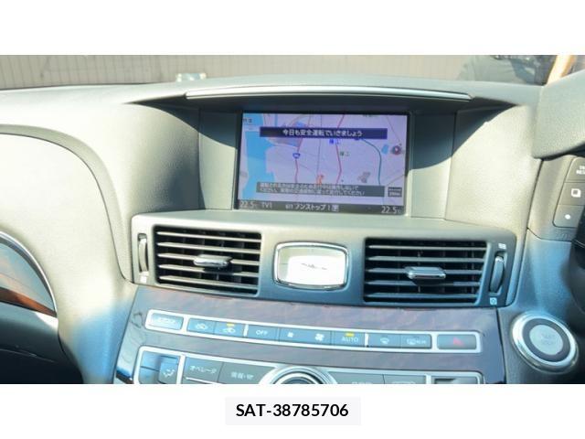 Nissan FUGA HYBRID 2012-09 8626901-17