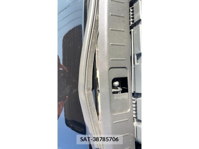 Nissan FUGA HYBRID 2012-09 8626901-23
