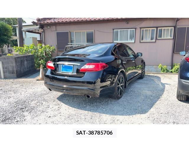 Nissan FUGA HYBRID 2012-09 8626901-3