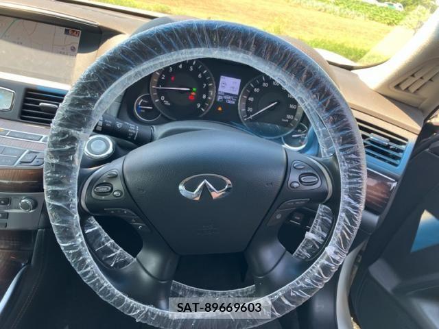 Nissan FUGA HYBRID 2015-01 8626902-11