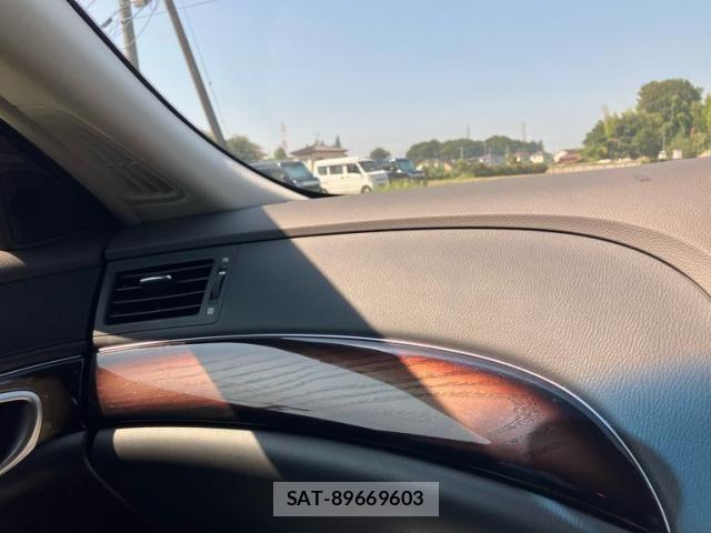 Nissan FUGA HYBRID 2015-01 8626902-12