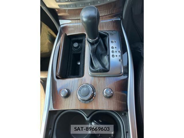 Nissan FUGA HYBRID 2015-01 8626902-13