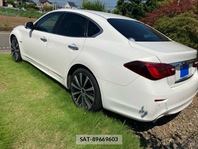 Nissan FUGA HYBRID 2015-01 8626902-1