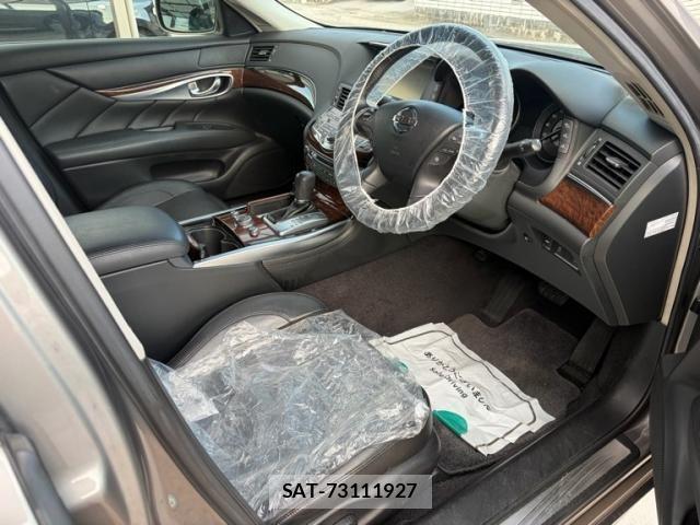 Nissan FUGA HYBRID 2013-07 8626904-10
