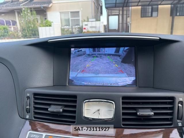 Nissan FUGA HYBRID 2013-07 8626904-18