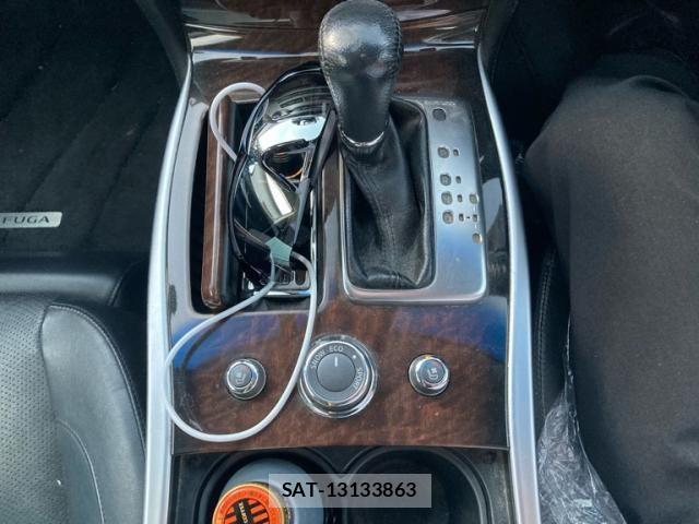Nissan FUGA HYBRID 2013-11 8659251-14