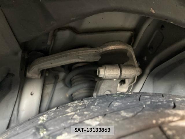 Nissan FUGA HYBRID 2013-11 8659251-7