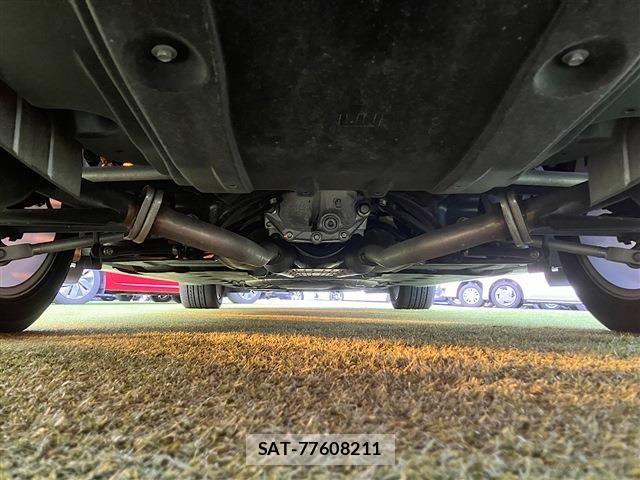 Nissan FUGA HYBRID 2019-06 8742382-23