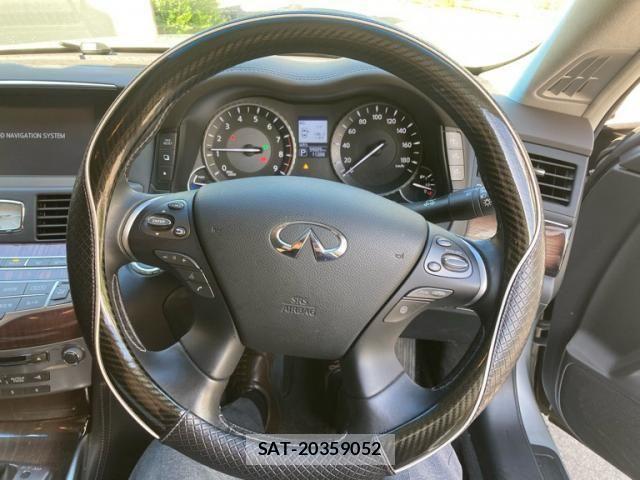 Nissan FUGA HYBRID 2017-04 8742381-13