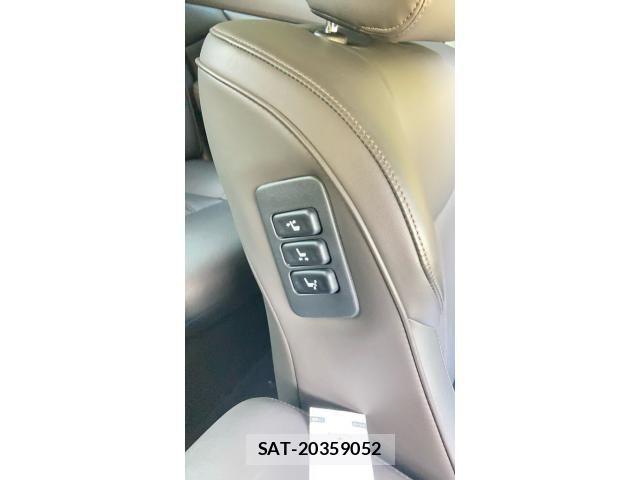 Nissan FUGA HYBRID 2017-04 8742381-21
