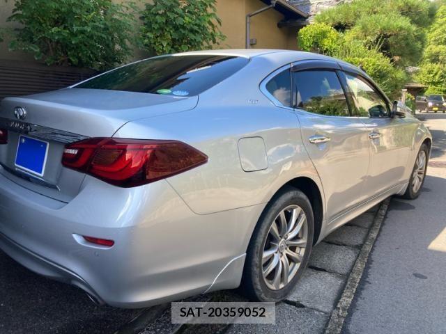 Nissan FUGA HYBRID 2017-04 8742381-3