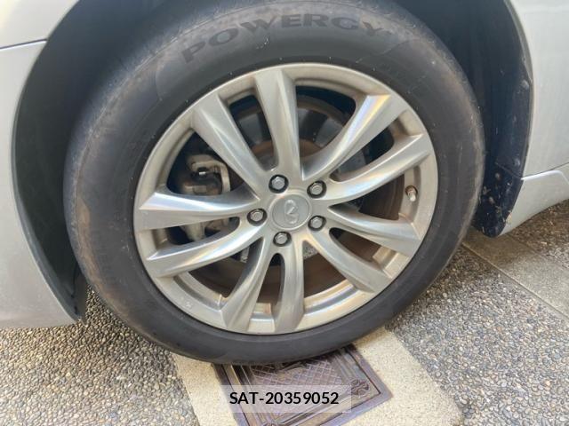 Nissan FUGA HYBRID 2017-04 8742381-5