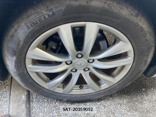 Nissan FUGA HYBRID 2017-04 8742381-6