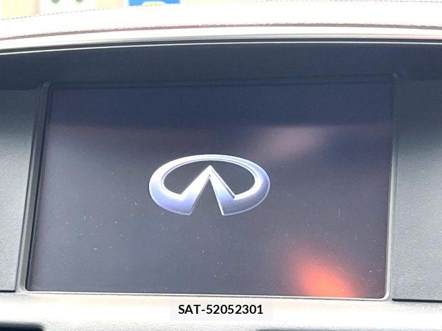 Nissan FUGA HYBRID 2015-11 8780405-2