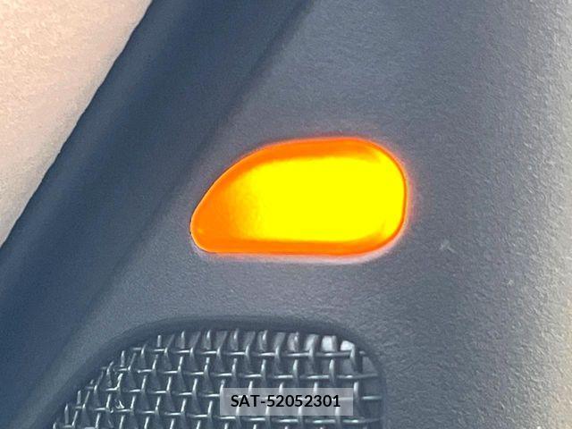Nissan FUGA HYBRID 2015-11 8780405-5