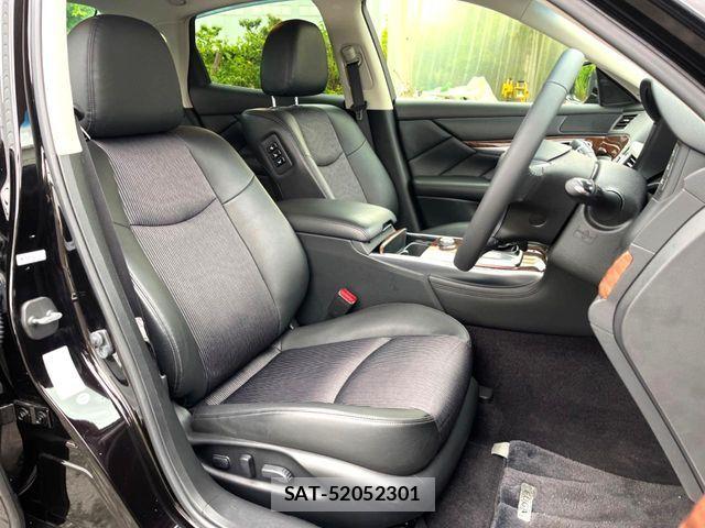 Nissan FUGA HYBRID 2015-11 8780405-8