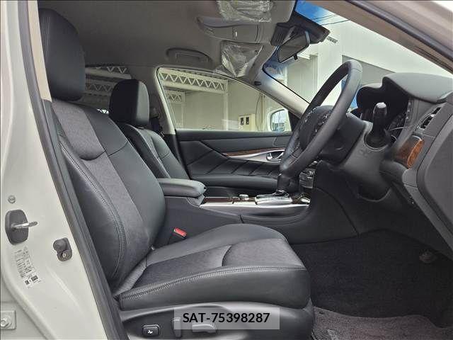Nissan FUGA HYBRID 2013-12 8796052-10