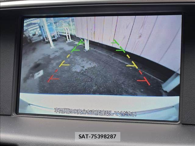Nissan FUGA HYBRID 2013-12 8796052-3