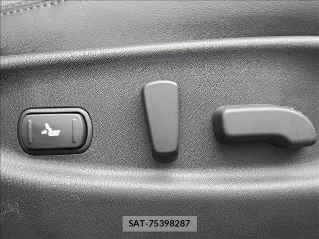 Nissan FUGA HYBRID 2013-12 8796052-4