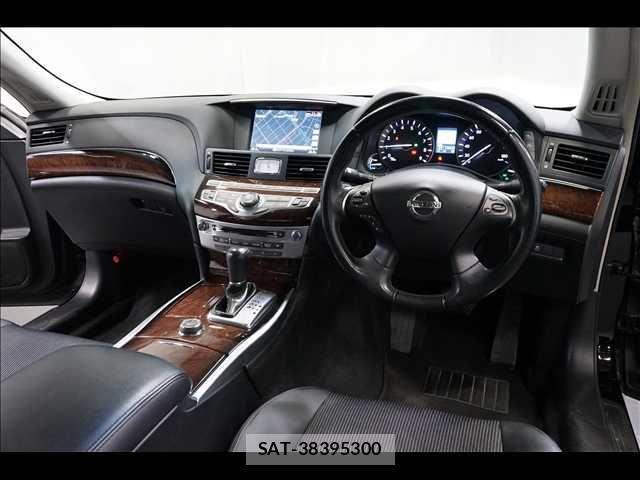 Nissan FUGA HYBRID 2014-08 8829212-1