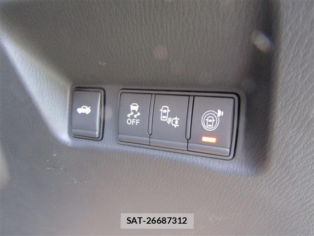 Nissan FUGA HYBRID 2022-07 8879911-16
