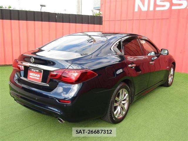 Nissan FUGA HYBRID 2022-07 8879911-22