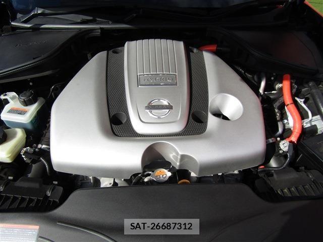Nissan FUGA HYBRID 2022-07 8879911-27