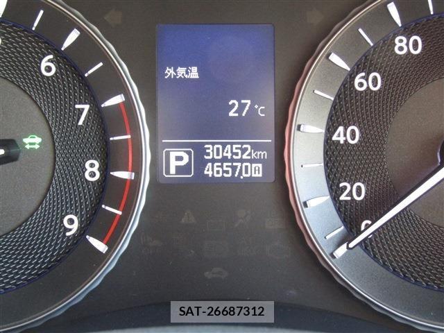 Nissan FUGA HYBRID 2022-07 8879911-28