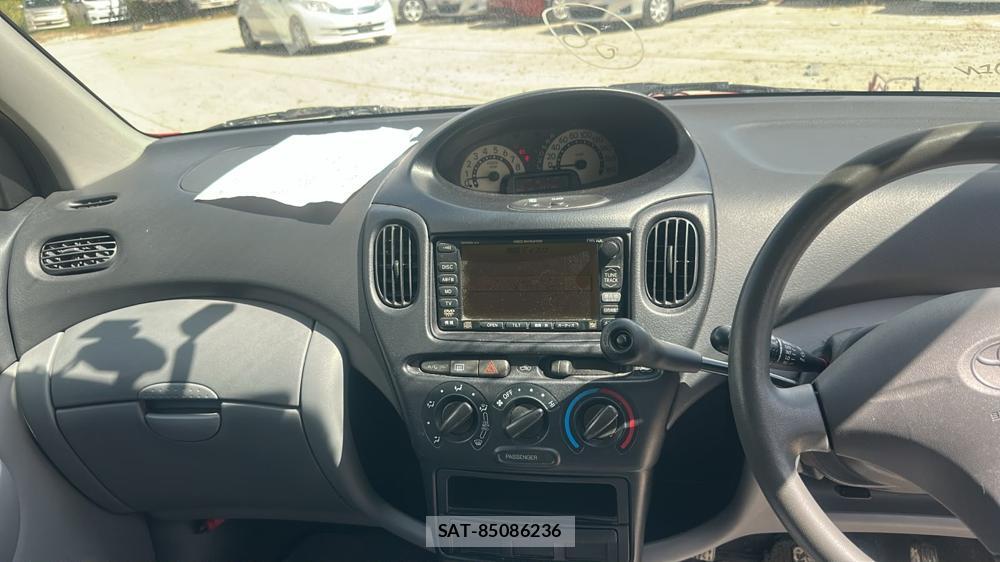 Toyota FUN CARGO 2002 7230133-17