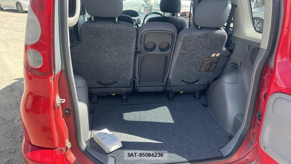 Toyota FUN CARGO 2002 7230133-23