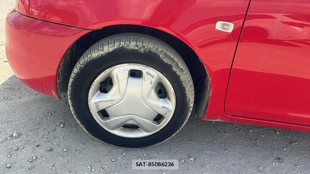 Toyota FUN CARGO 2002 7230133-27