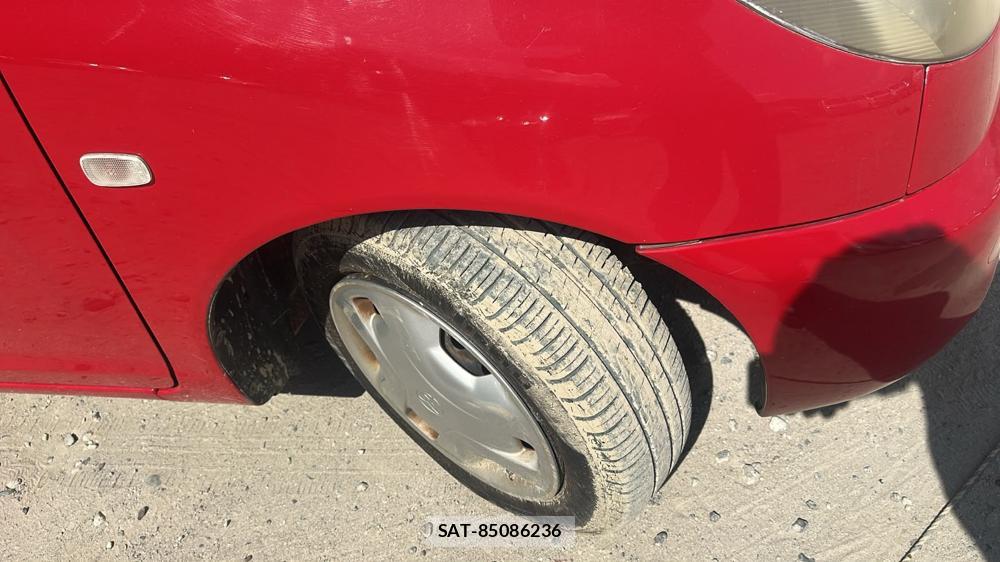 Toyota FUN CARGO 2002 7230133-29
