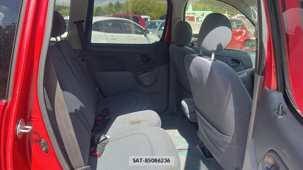 Toyota FUN CARGO 2002 7230133-8
