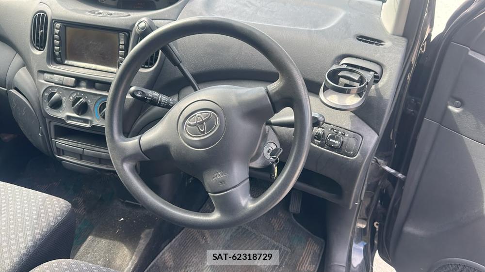 Toyota FUN CARGO 2003 7198151-13