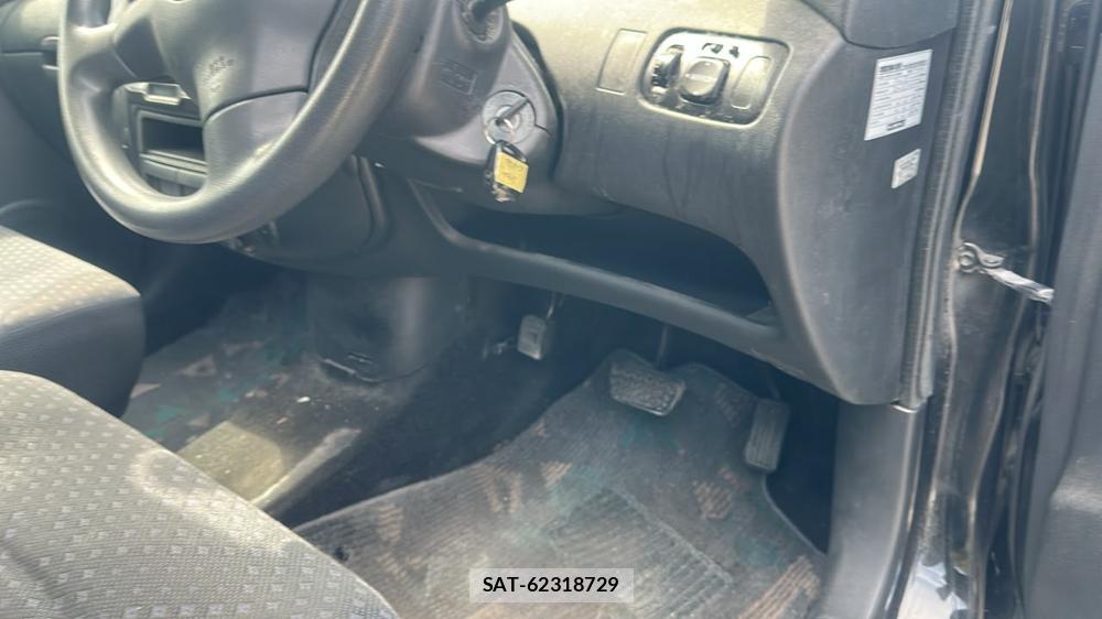 Toyota FUN CARGO 2003 7198151-15