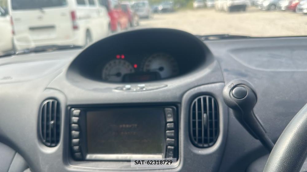Toyota FUN CARGO 2003 7198151-18