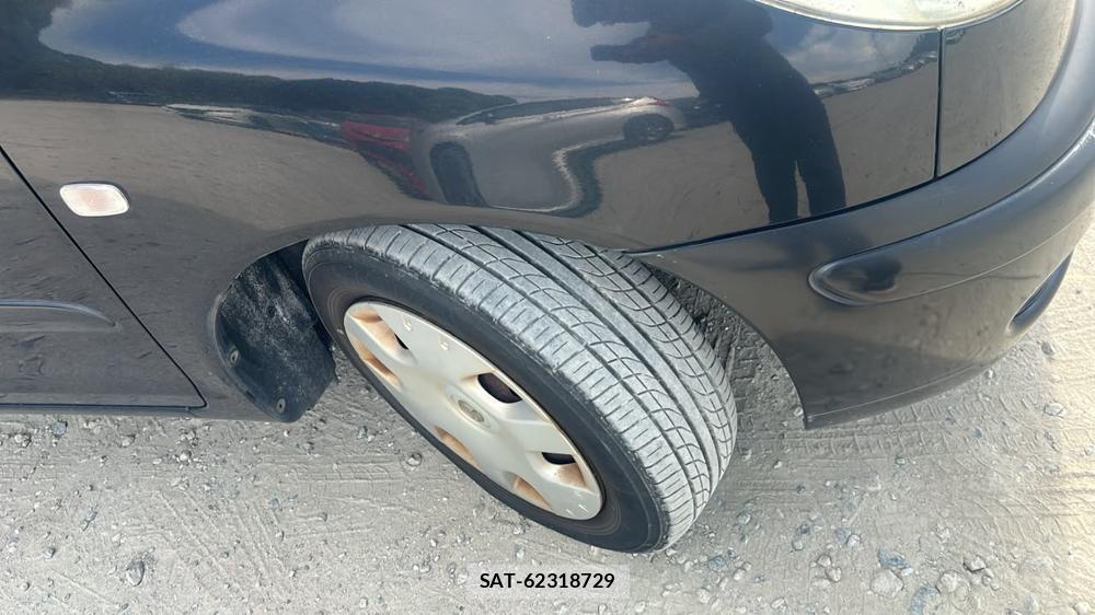 Toyota FUN CARGO 2003 7198151-27