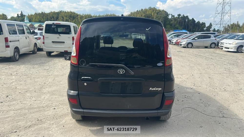 Toyota FUN CARGO 2003 7198151-3