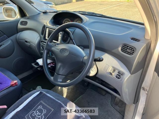 Toyota FUN CARGO 2001-06 7219007-7