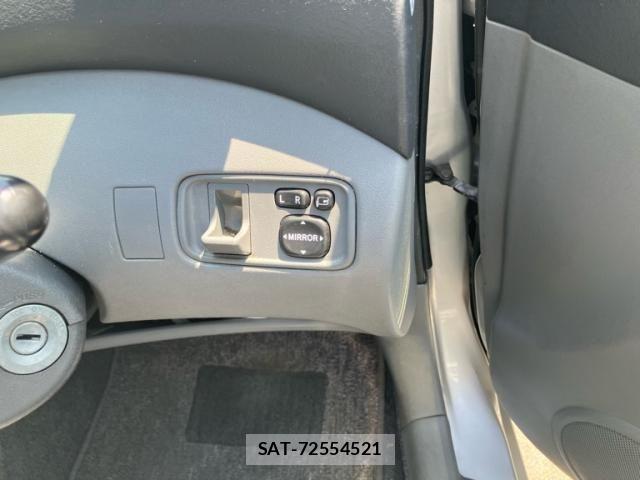 Toyota FUN CARGO 2002-02 7250917-12