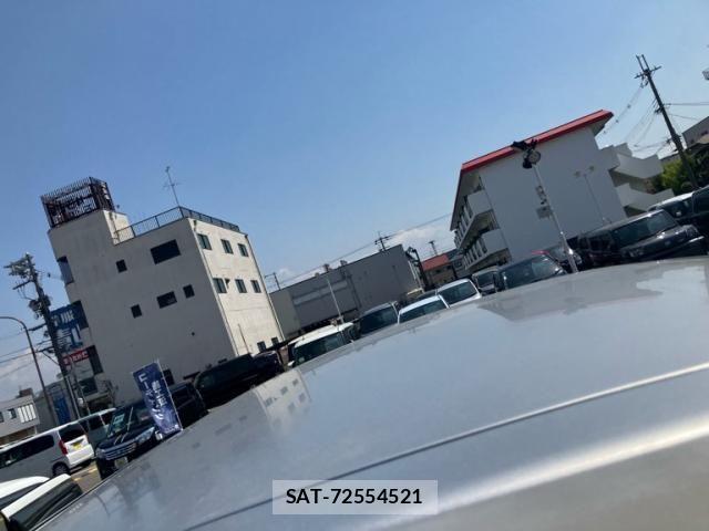 Toyota FUN CARGO 2002-02 7250917-2
