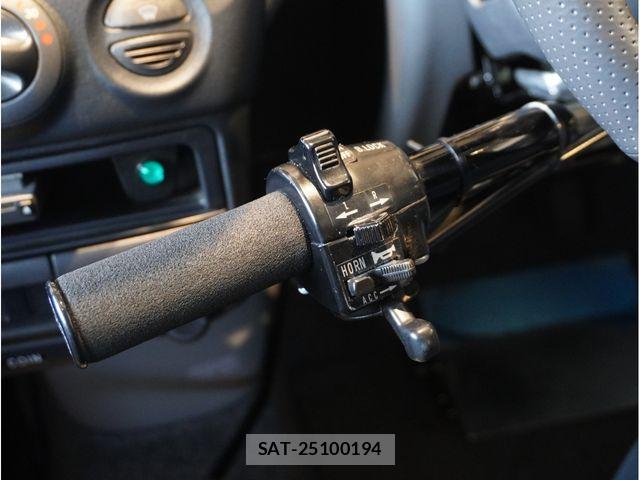 Toyota FUN CARGO 2001-06 7979324-18