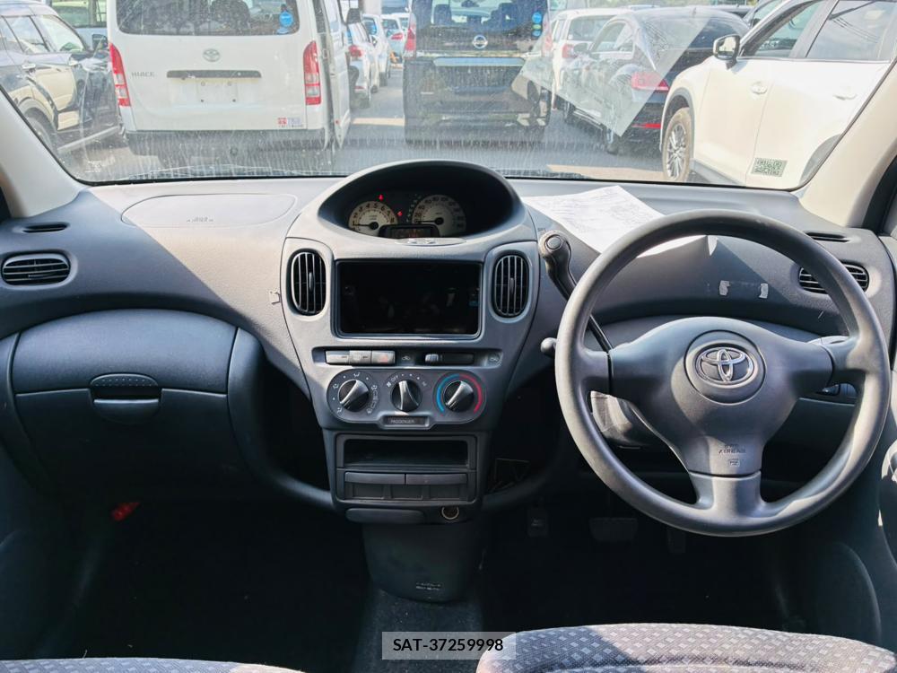 Toyota FUN CARGO 2003-10 8169419-12