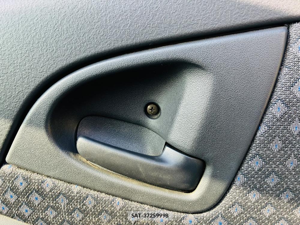 Toyota FUN CARGO 2003-10 8169419-19