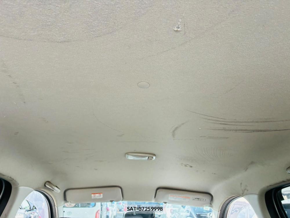 Toyota FUN CARGO 2003-10 8169419-23