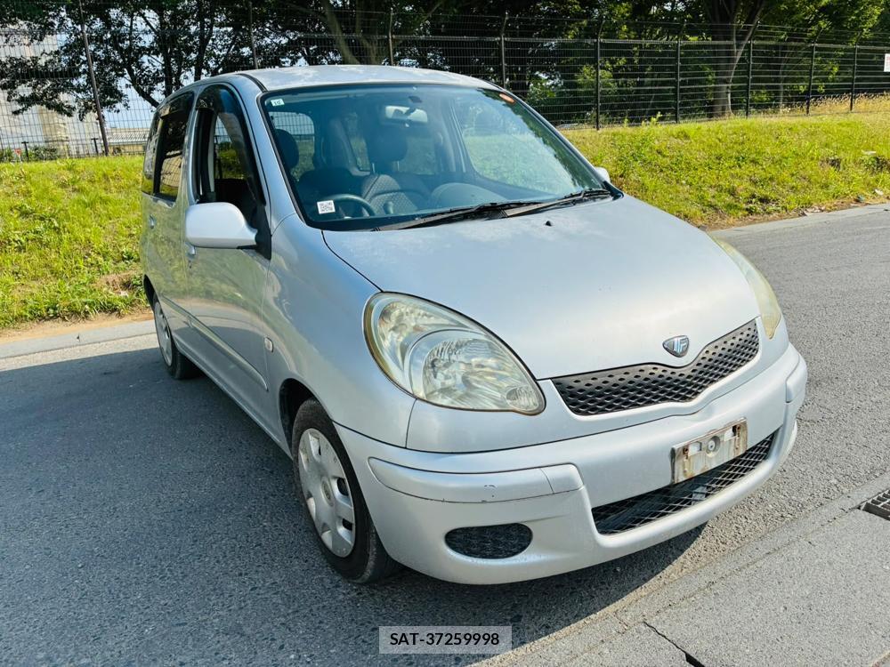 Toyota FUN CARGO 2003-10 8169419-6