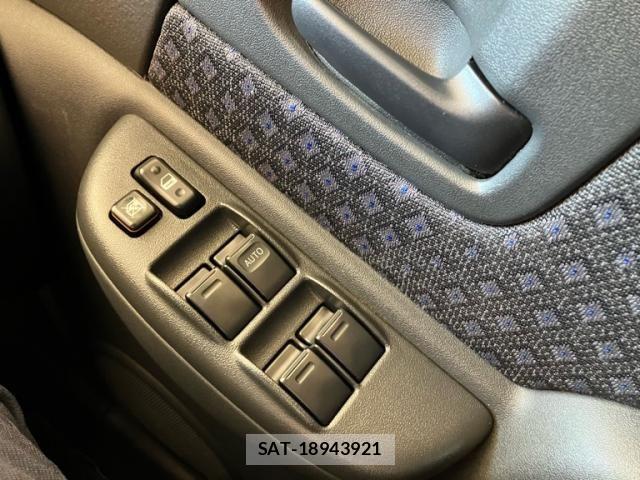 Toyota FUN CARGO 2003-08 8485460-16
