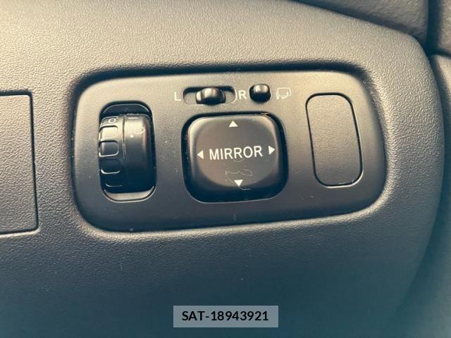 Toyota FUN CARGO 2003-08 8485460-17