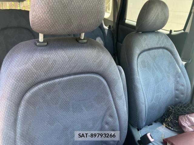 Toyota FUN CARGO 2001-09 8562027-11
